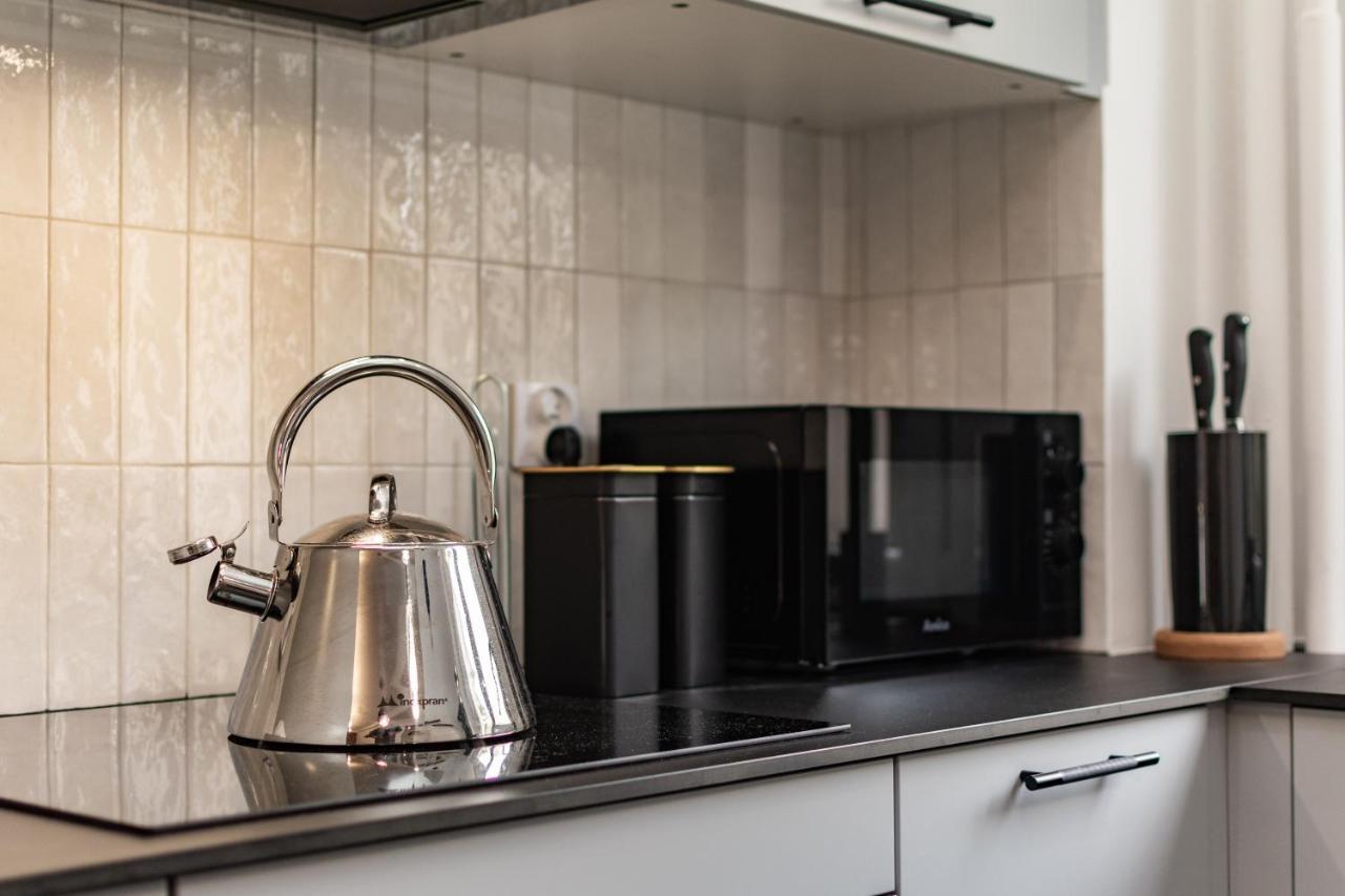 Grojecka 74 By Homeprime Warschau Buitenkant foto