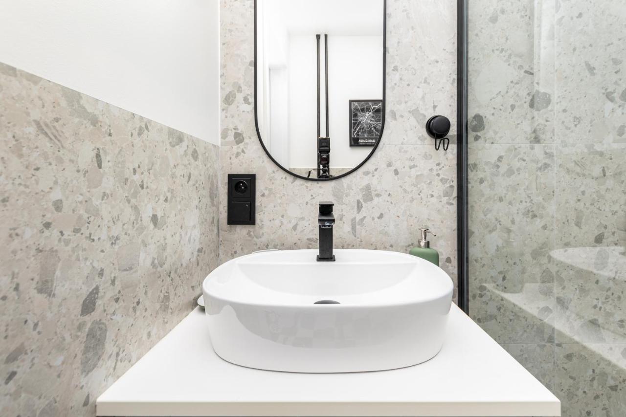 Grojecka 74 By Homeprime Warschau Buitenkant foto